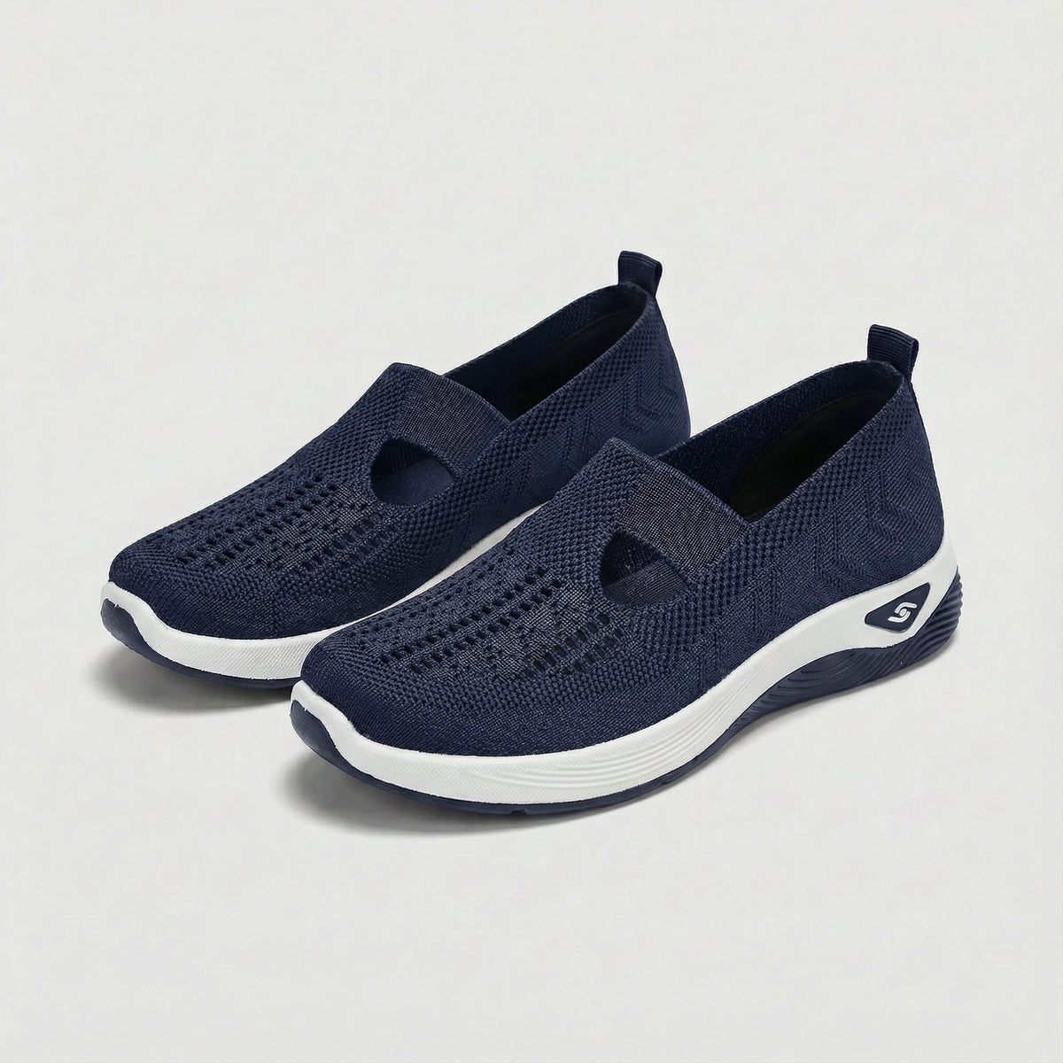 Carry | Orthopaedic Slip-On Shoes